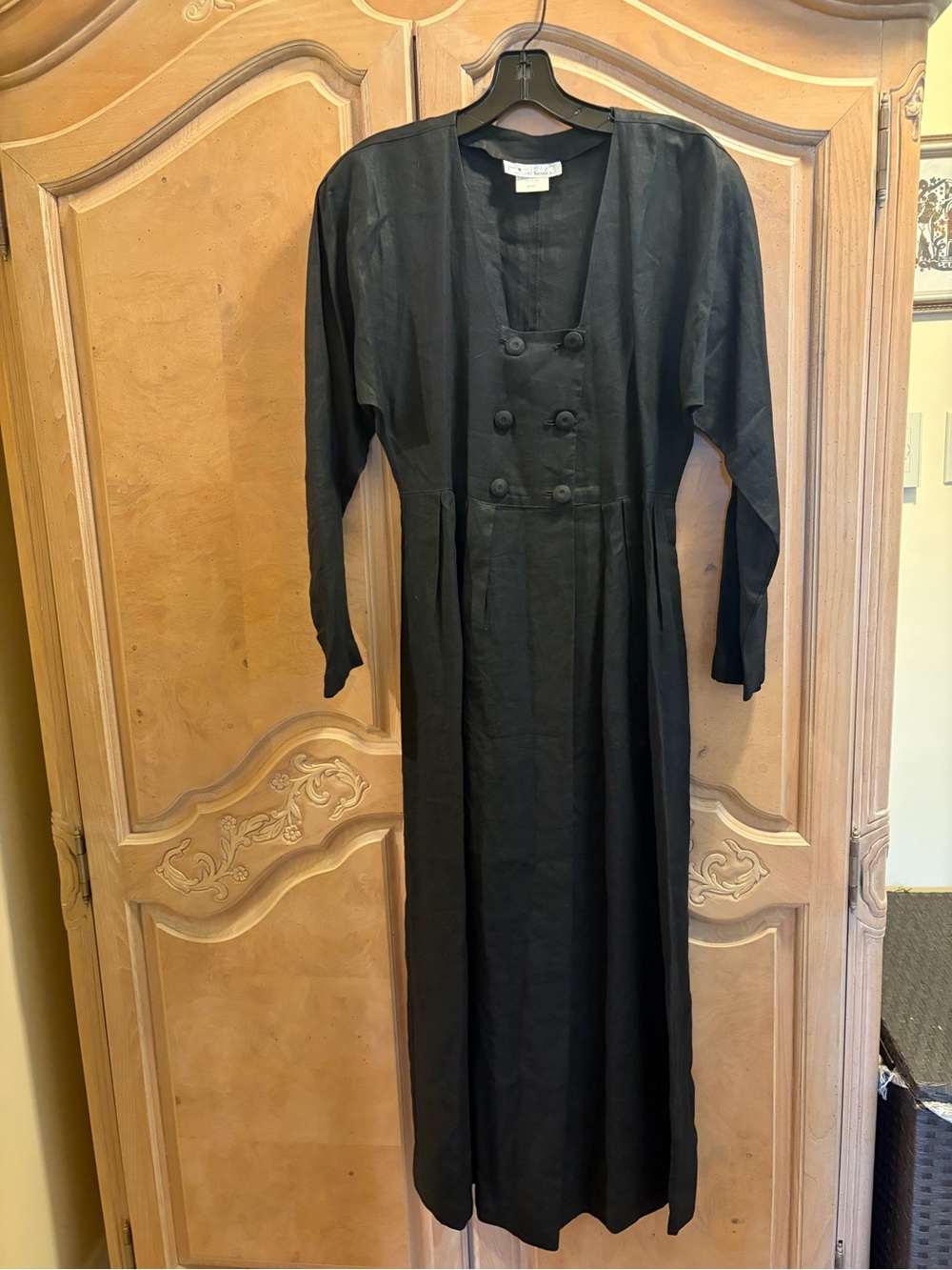 Classic Black linen Long-Sleeve Double-Breasted to the waist Midi Dress